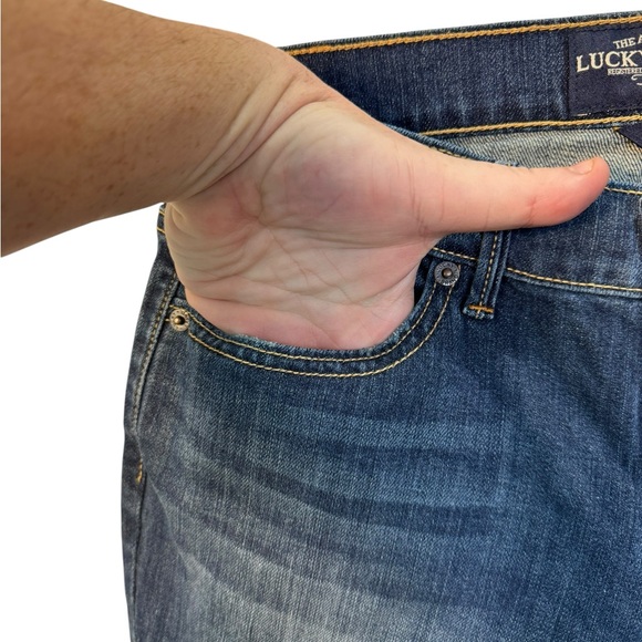 Lucky Brand Women's Dark Blue Straight Leg Jeans - Picture 5 of 7